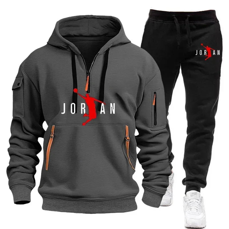 The new men's sportswear set for autumn and winter 2025, featuring an outdoor casual and fashionable jogging pullover and trouse