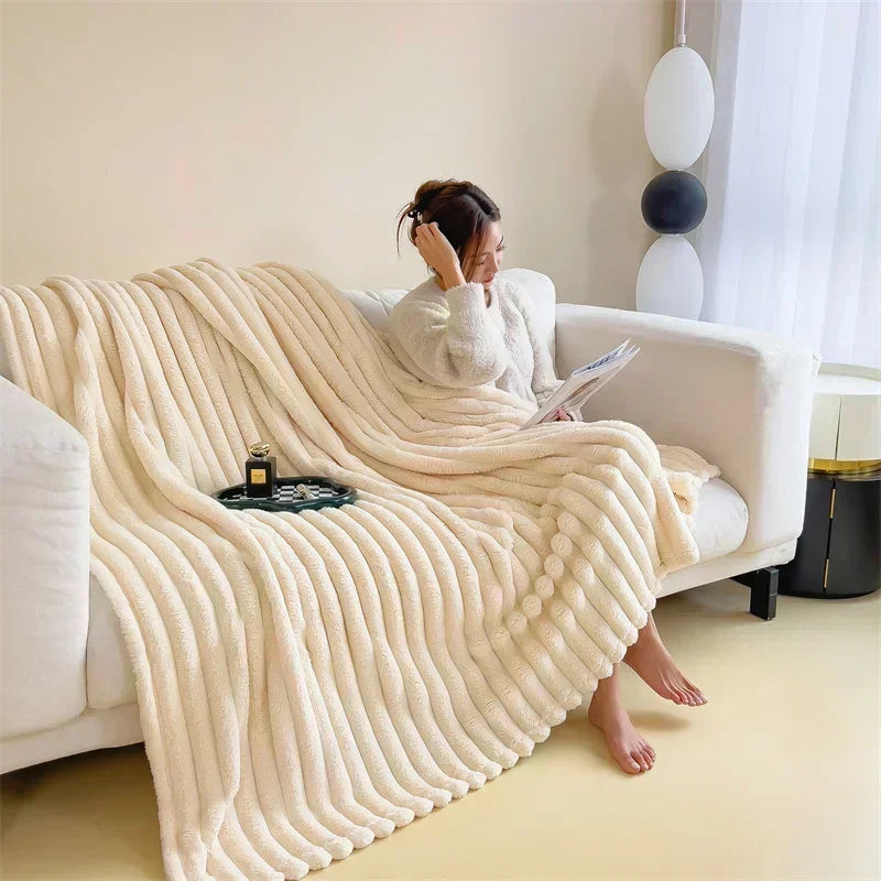Imitation Rabbit Velvet Spring Autumn Warm Blankets or Blanket and Pillowcase Soft Fluffy Warmth Throw Blankets for Sofa Napping