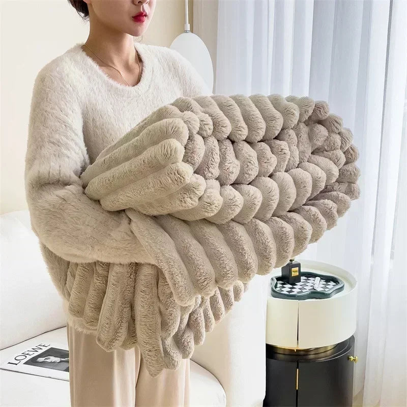 Imitation Rabbit Velvet Spring Autumn Warm Blankets or Blanket and Pillowcase Soft Fluffy Warmth Throw Blankets for Sofa Napping